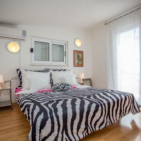 Apartments Lux Makarska Exterior foto